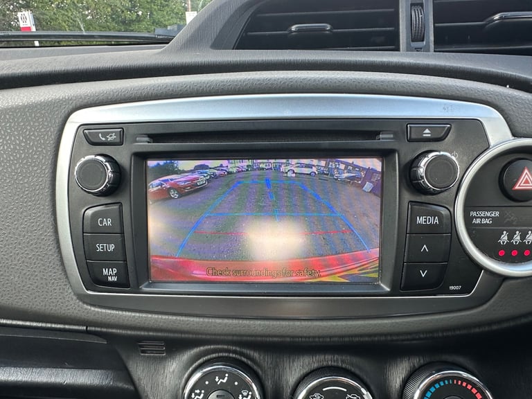 2013 Toyota Yaris 1.33 Dual VVT-i TR Hatchback 5dr Petrol Manual Euro 5 (101 ps)