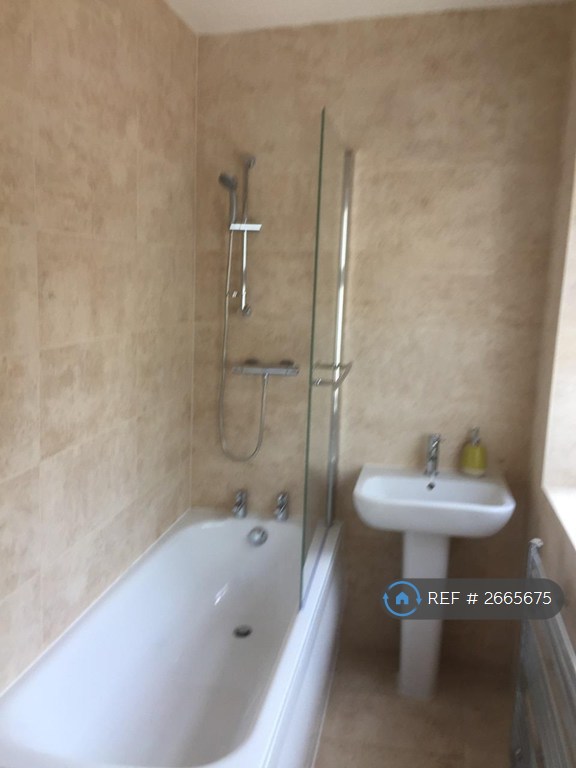 5 bedroom house in Abbott Road, Bournemouth, BH9 (5 bed) (#2665675)