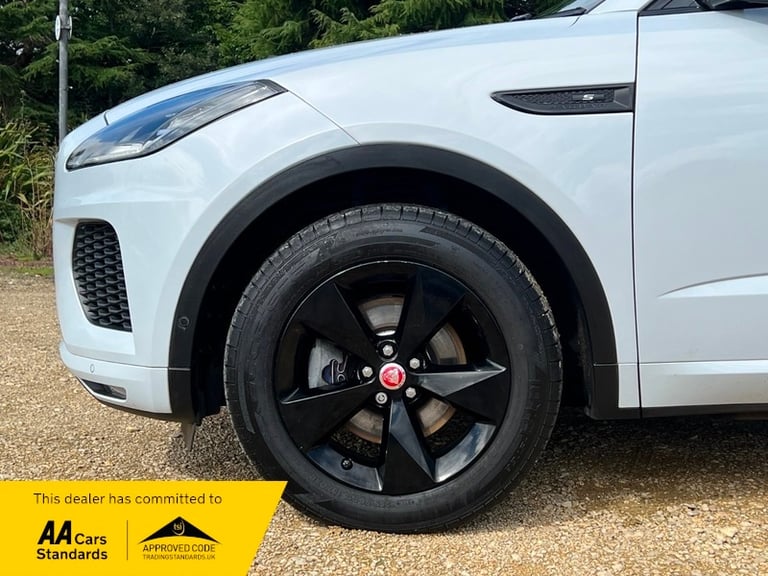 Jaguar E-PACE R-DYNAMIC S AUTOMATIC