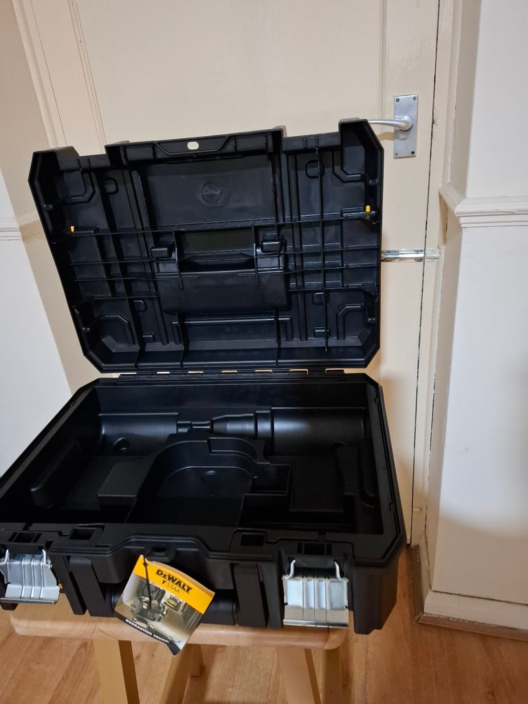 DEWALT T-STAK CASE