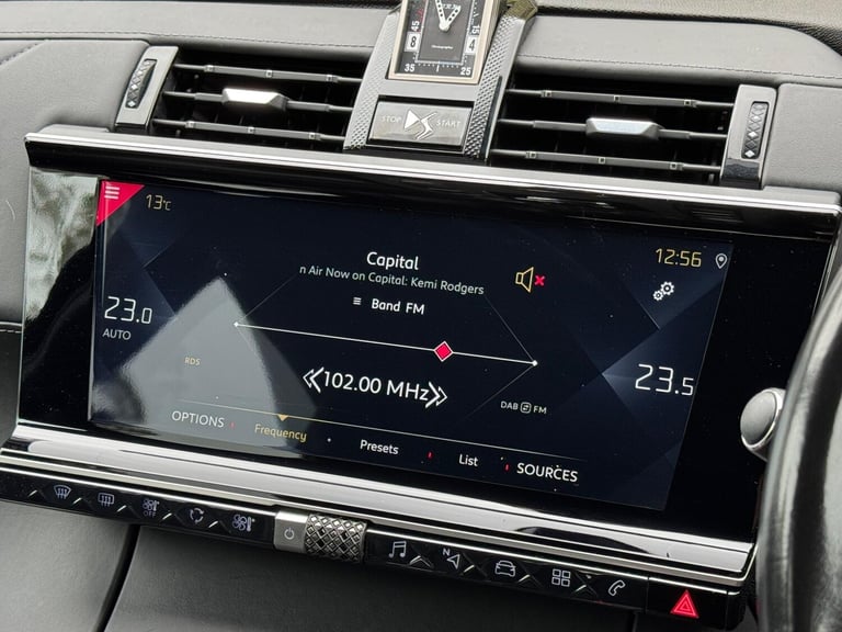 2019 DS Automobiles DS 7 Crossback 1.6 PureTech GPF Prestige Crossback EAT8 Euro 6 (s/s) 5dr MPV ...