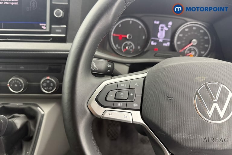 2024 Volkswagen Transporter 2.0 TDI 110 Highline Van PANEL VAN DIESEL Manual