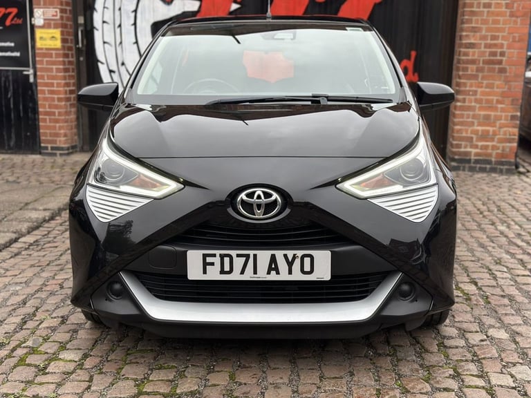 2022 Toyota AYGO 1.0 VVT-i X-Play TSS 5dr HATCHBACK PETROL Manual