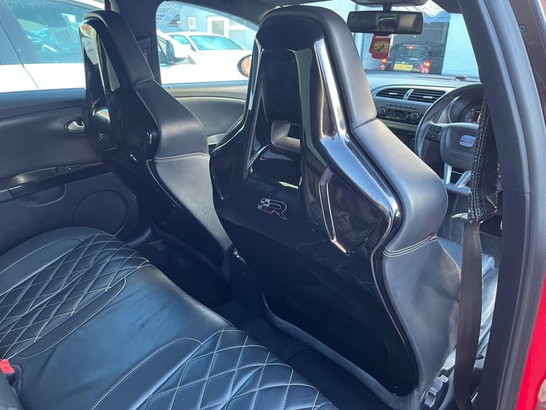 2011 SEAT Leon 2.0 TSI Cupra R Euro 5 5dr Petrol