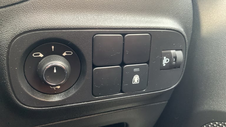 2023 Citroen C3 1.2 PureTech C-Series Edition Hatchback 5dr Petrol Manual Euro 6 (s/s) (83  Hatch...