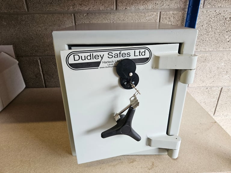 Dudley Harlech Lite Security Level 1 Jewellery and Small Item Safe