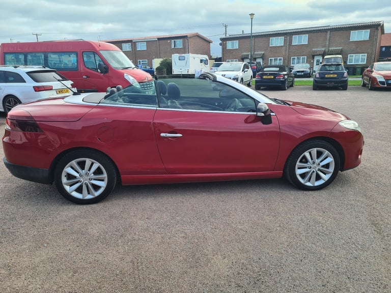 Renault, MEGANE, Convertible, 2012, Manual, 1870 (cc), 2 doors