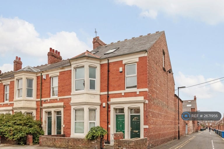 8 bedroom house in Myrtle Grove, Newcastle Upon Tyne, NE2 (8 bed) (#2671956)