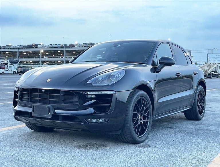 PORSCHE MACAN 2016 66 PLATE 3.0 GTS SPORT CHRONO PACKAGE IMMACULATE CONDITION