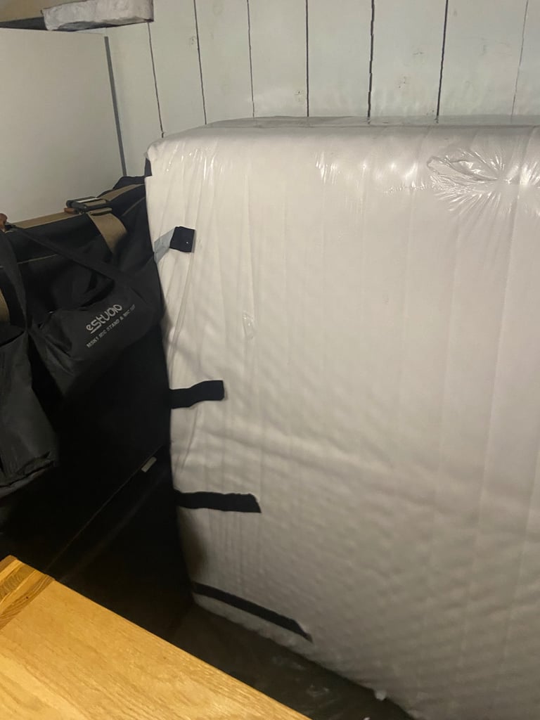 Double bed with double mattress included 