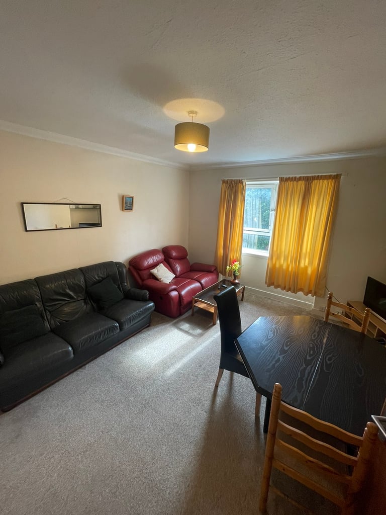 3Bedroom Property near Aberdeen University Only £1150 per Month