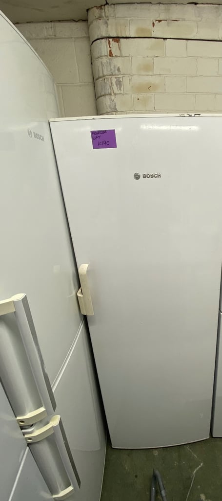 📞FROST FREE WHITE BOSCH 6FT UPRIGHT FREEZER