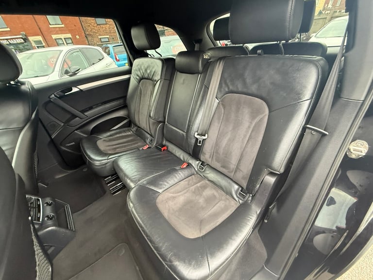2010 Audi Q7 3.0 TDI Quattro S Line 5dr Tip Auto ESTATE Diesel Automatic