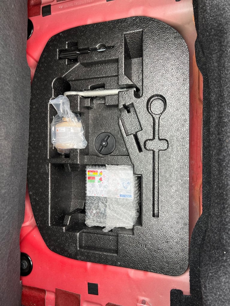 2014 Ford Ka 1.2 Studio Euro 5 (s/s) 3dr HATCHBACK Petrol Manual