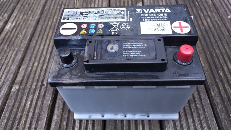 Car battery type 027