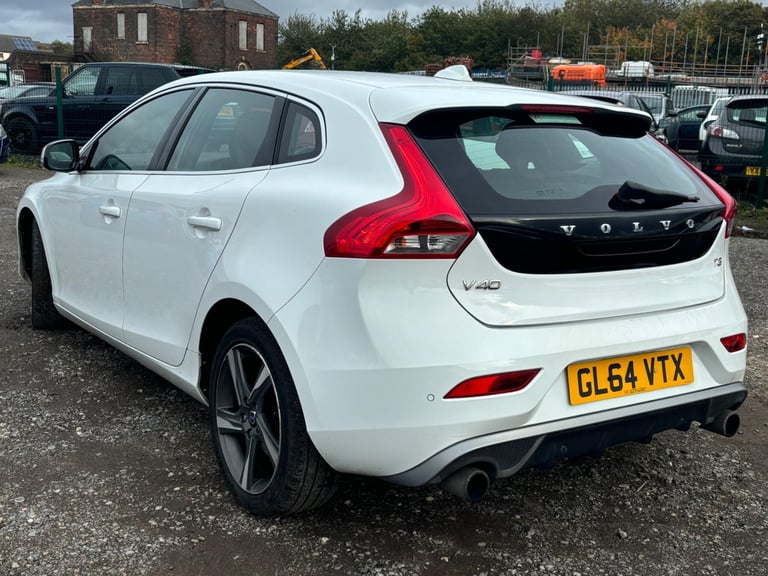 2014 Volvo V40 T3 R DESIGN 5dr HATCHBACK PETROL Manual