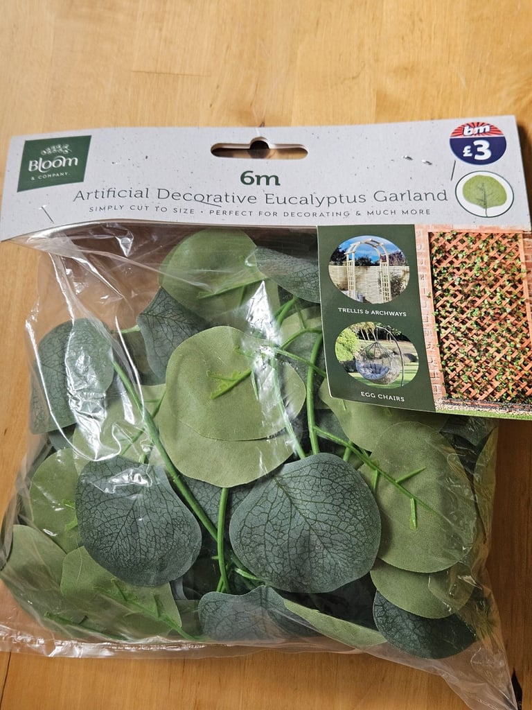 Bundle of artificial plant garlands for indoor or outdoor use £6