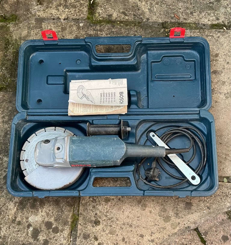 Bosch GWS 20-230H 9” 240v Heavy Duty Angle Grinder plus Case
