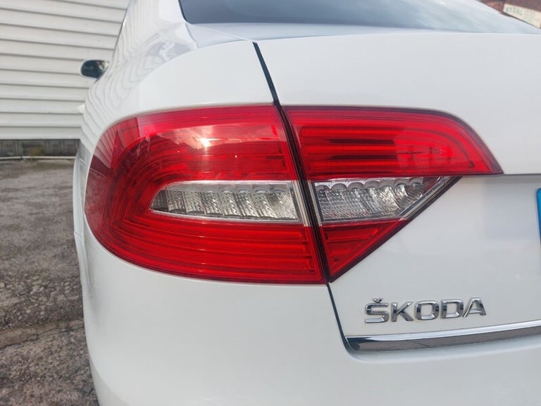 Skoda Superb LAURIN AND KLEMENT TDI CR