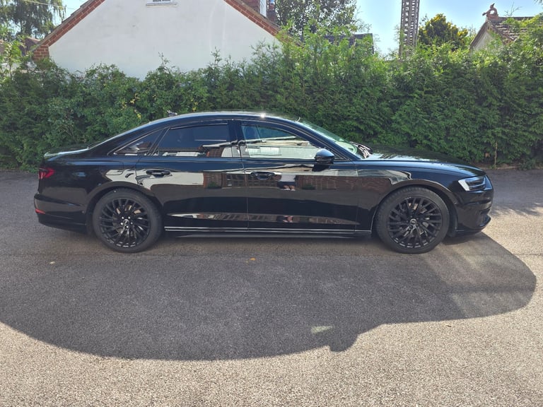 Audi, A8, Saloon, 2018, Semi-Auto, 2995 (cc), 4 doors