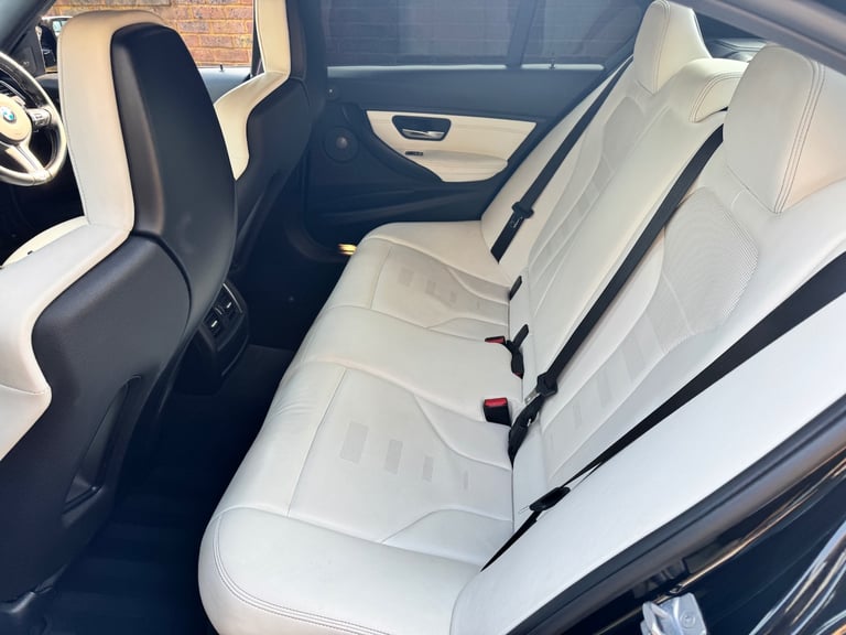 2018 (18) BMW M3 COMPETITION PACK DCT SALOON 3.0 BI TURBO + BLACK + INDIVIDUAL 