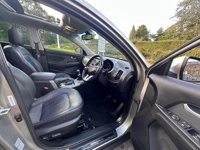 2015 Kia Sportage 2.0 CRDi KX-4 SUV 5dr Diesel Manual AWD Euro 5 (181 bhp) ESTATE Diesel Manual