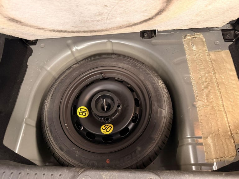 2014 Ford Fiesta 1.0T EcoBoost Zetec Euro 5 (s/s) 5dr HATCHBACK Petrol Manual