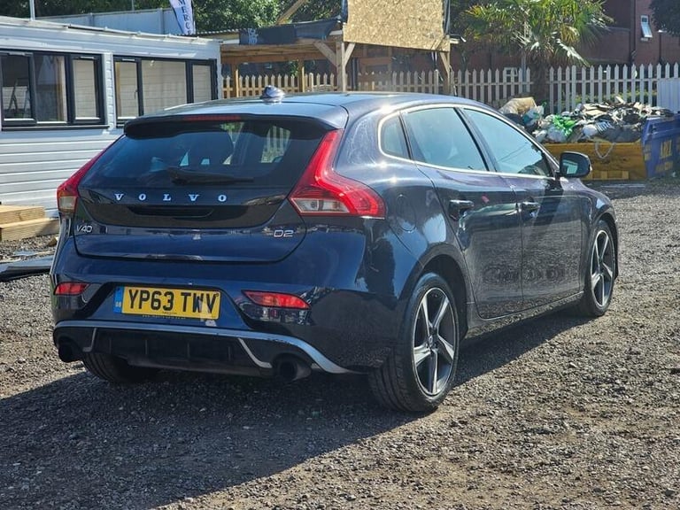 2013 Volvo V40 1.6 D2 R-Design Euro 5 (s/s) 5dr HATCHBACK Diesel Manual