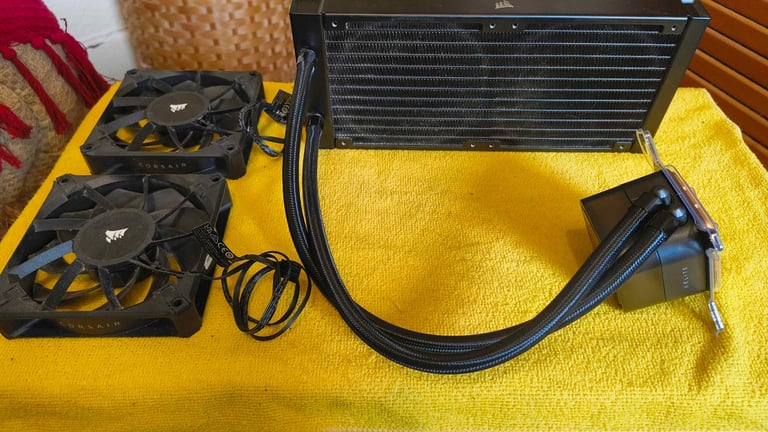 image for iCue H150i RGB Elite PC liquid CPU Cooler.