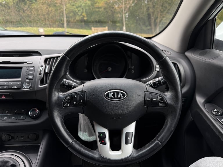 Kia, SPORTAGE, Estate, 2012, Manual, 1685 (cc), 5 doors