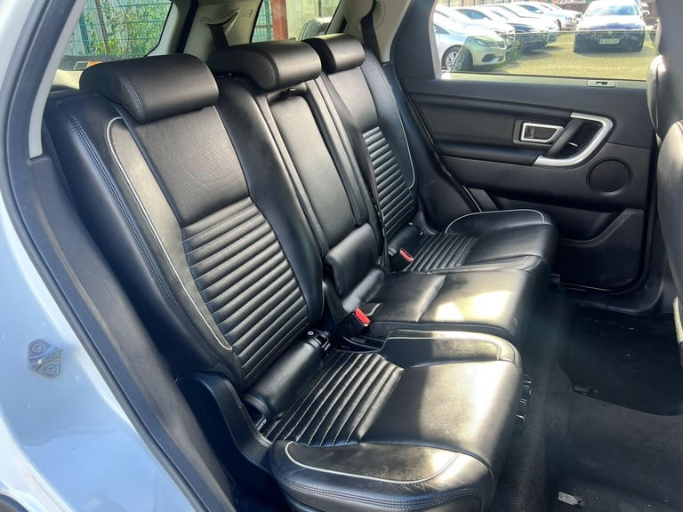 2017 Land Rover Discovery Sport 2.0 TD4 HSE Dynamic Lux Auto 4WD Euro 6 (s/s) 5dr ESTATE Diesel A...