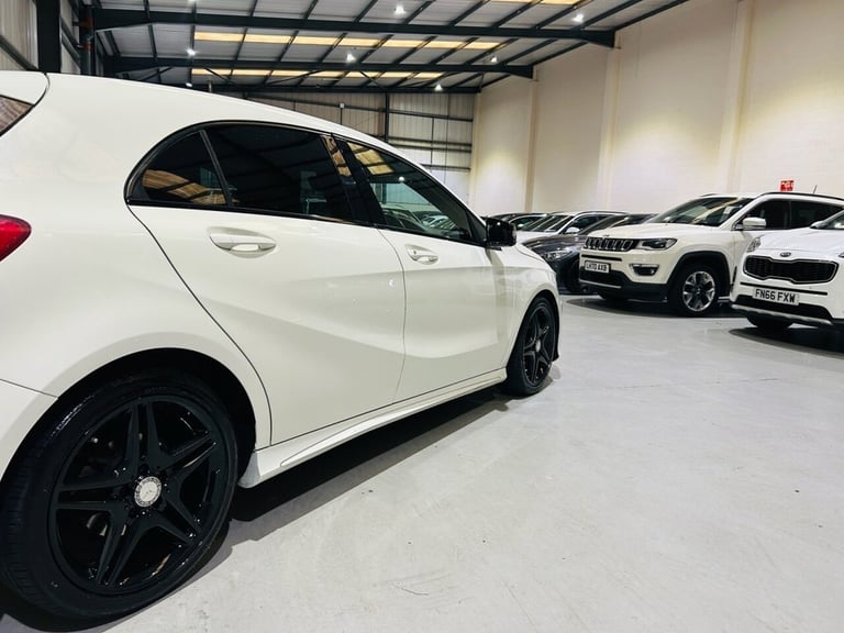2015 65 MERCEDES-BENZ A-CLASS A200 CDI AMG NIGHT EDITION HATCH DIESEL WHITE 2015