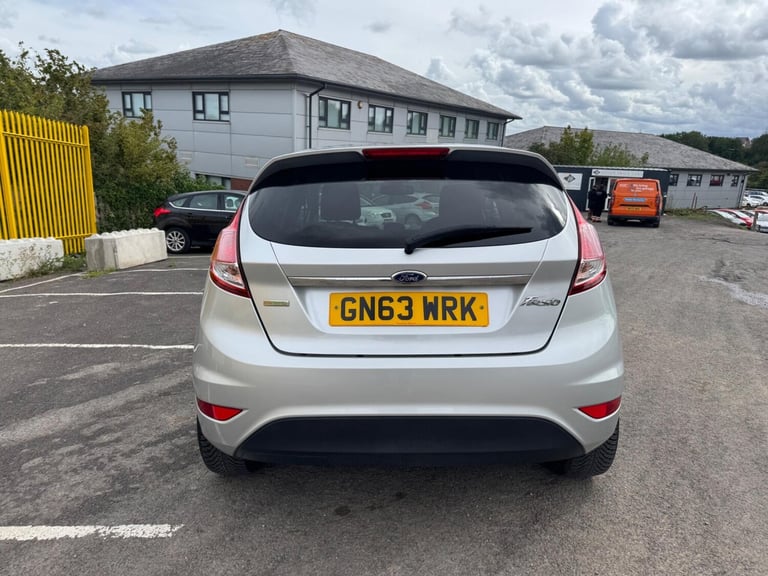 2013 Ford Fiesta 1.0T EcoBoost Titanium Euro 5 (s/s) 5dr HATCHBACK Petrol Manual