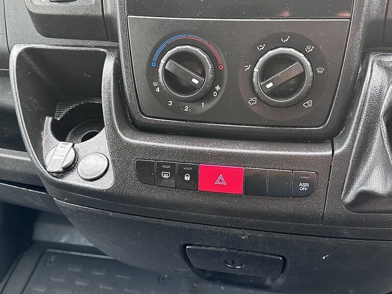 2018 Peugeot Boxer BlueHDi 335 Panel Van Diesel Manual