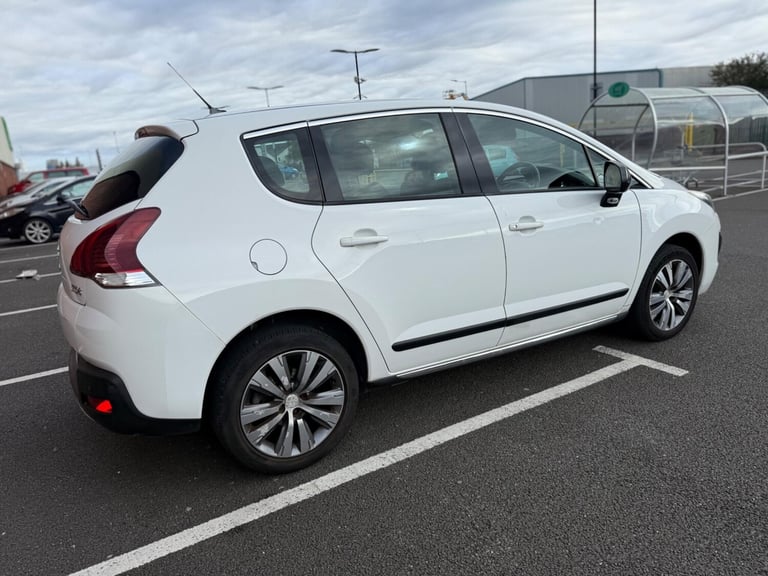 2015 Peugeot 3008 1.6 HDi Active Euro 5 5dr HATCHBACK Diesel Manual