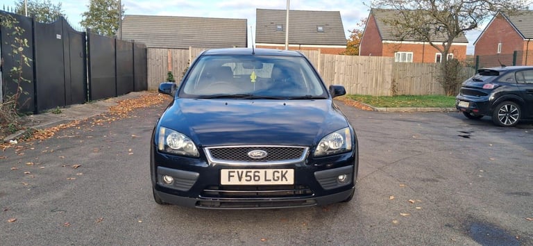 2006 Ford Focus 1.6 Zetec 5dr [Climate Pack] HATCHBACK PETROL Manual