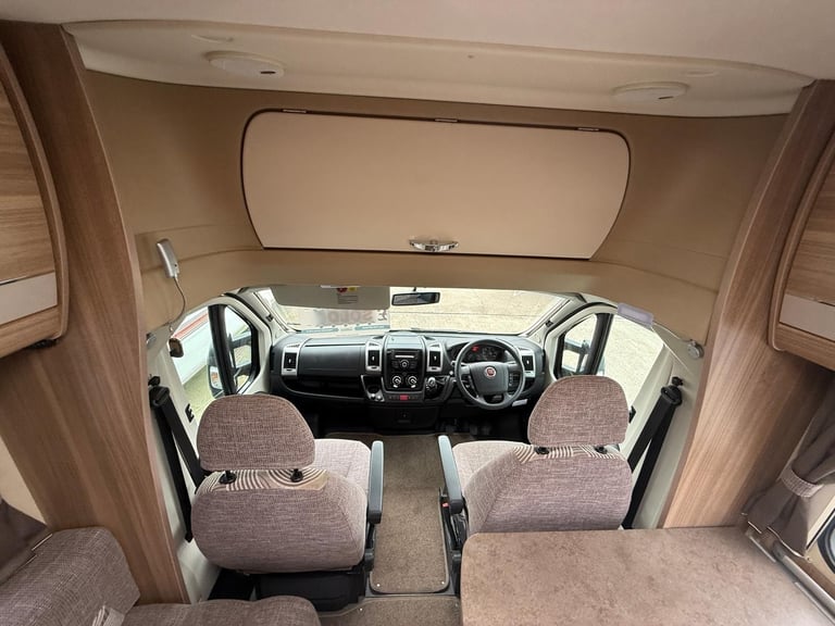 Bessacarr E444 Side Dinette Converts To Double Rear Bathroom