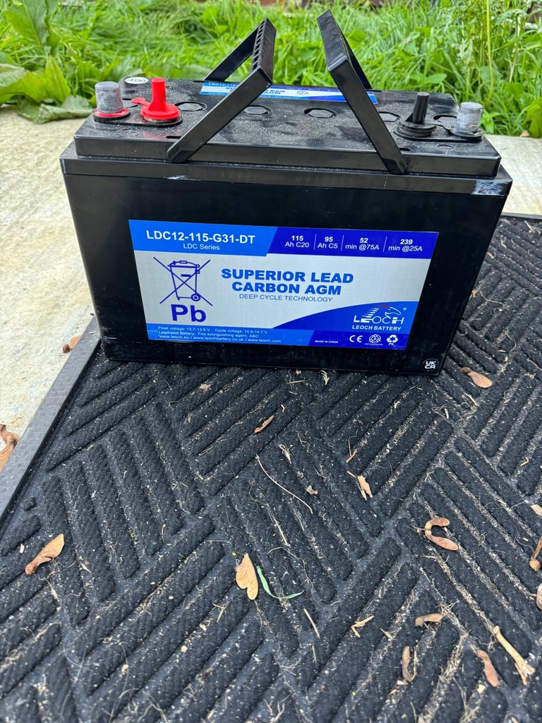 100ah lesuire battery as new 