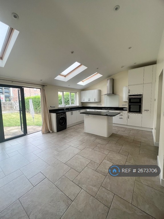 3 bedroom house in Cromwell Road, Cambridge, CB1 (3 bed) (#2673706)