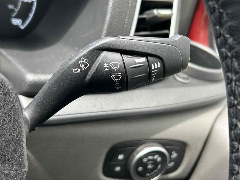 2022 Ford Transit Custom 320 Limited Lr Dciv P/V 2.0 Panel Van Automatic Diesel 2.0 Crew Van Auto...