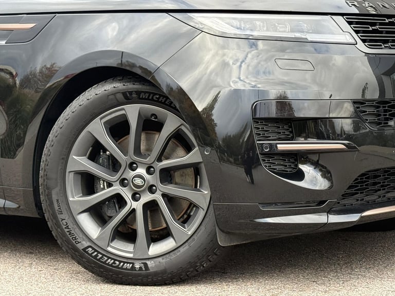 2023 Land Rover Range Rover Sport 3.0 D300 MHEV Dynamic SE SUV 5dr Diesel Auto 4WD Euro 6 (s/s) (...
