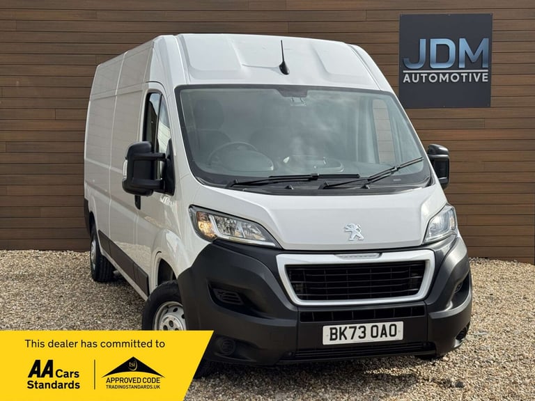 image for 2023 Peugeot Boxer 2.2 Boxer 335 Professional Prem+ L3H2 BHDi Panel Van Diesel Manual