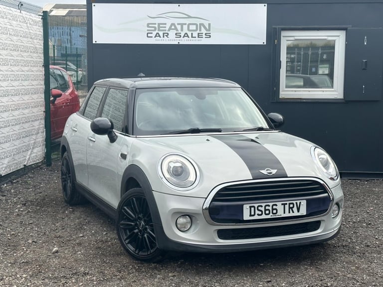 MINI HATCH 1.5 5-Door Hatch Cooper D 2016