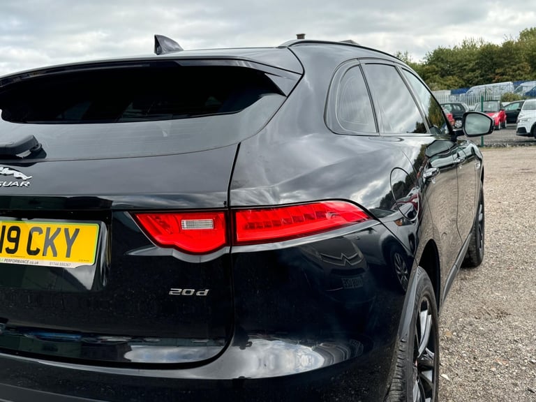 2019 Jaguar F-Pace 2.0d R-Sport 5dr Auto ESTATE DIESEL Automatic