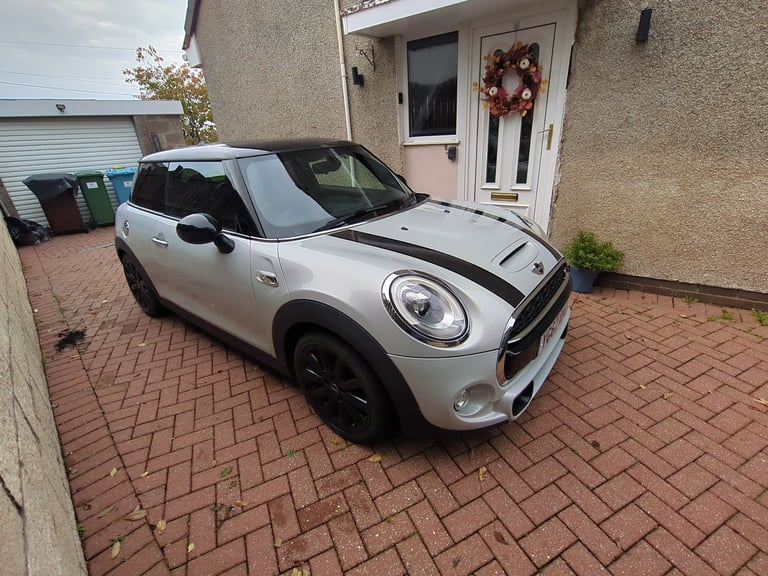 Mini Cooper SD 2.0 Diesel Hatchback (2017, 3dr, Auto) – Low Miles, Excellent Condition