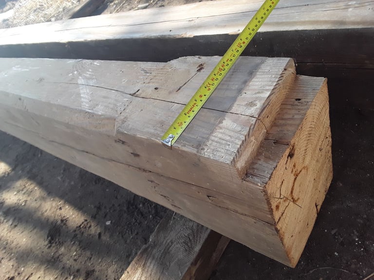 Reclaimed 200 years old, solid pine beam. 7 feet long.