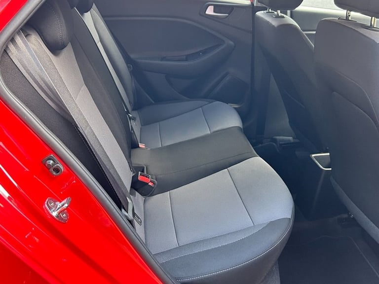 2019 Hyundai i20 1.2 Play Hatchback 5dr Petrol Manual Euro 6 (s/s) (84 ps) Hatchback Petrol Manual
