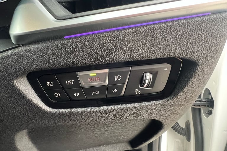 2021 BMW 3 Series 320i SE 4dr Step Auto Saloon PETROL Automatic