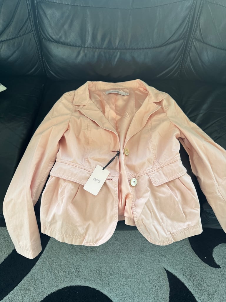 Brand new women's genuine Valentino jacket size 42