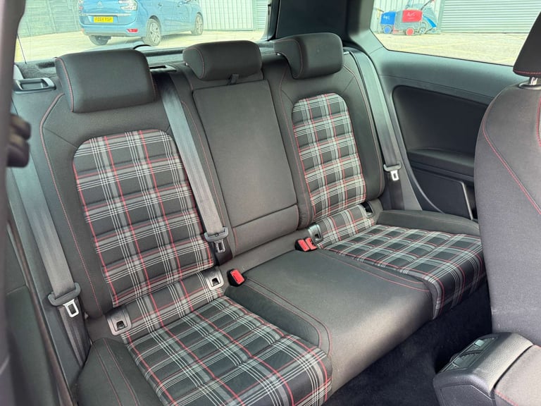 2015 Volkswagen Golf 2.0 Golf GTi Launch 3dr - NATIONAL DELIVERY* Hatchback Petrol Manual